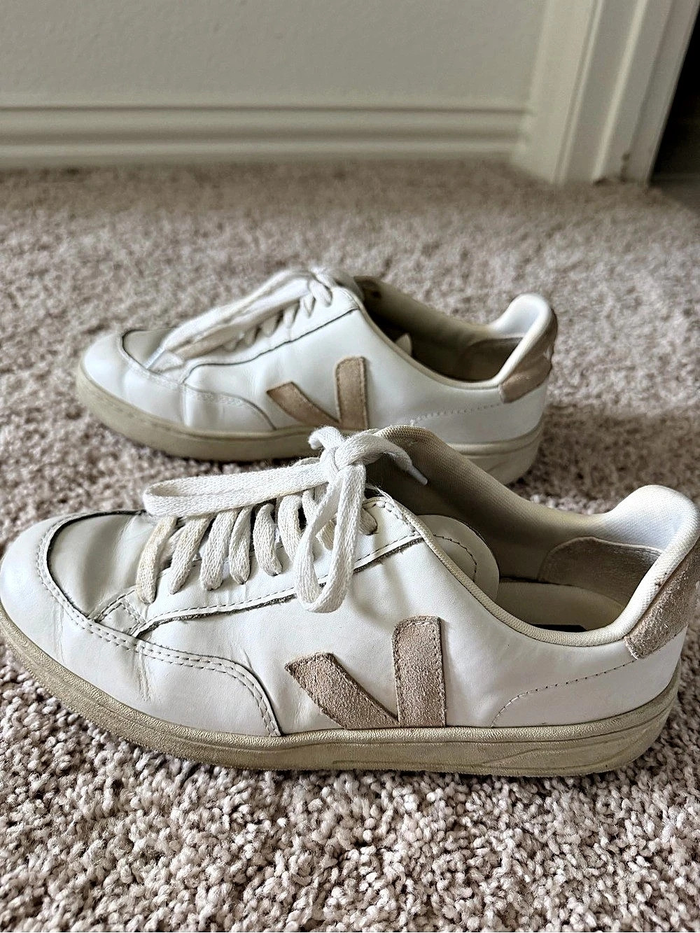 Veja V-12 Leather Sneakers White